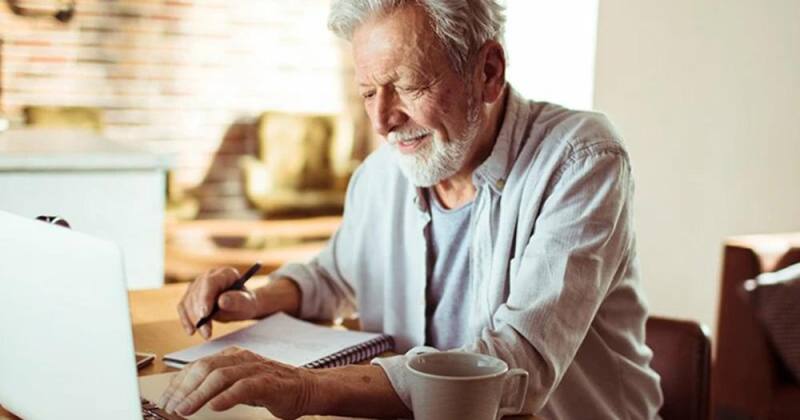 Imagen de Informatique et nouvelles technologies pour les seniors